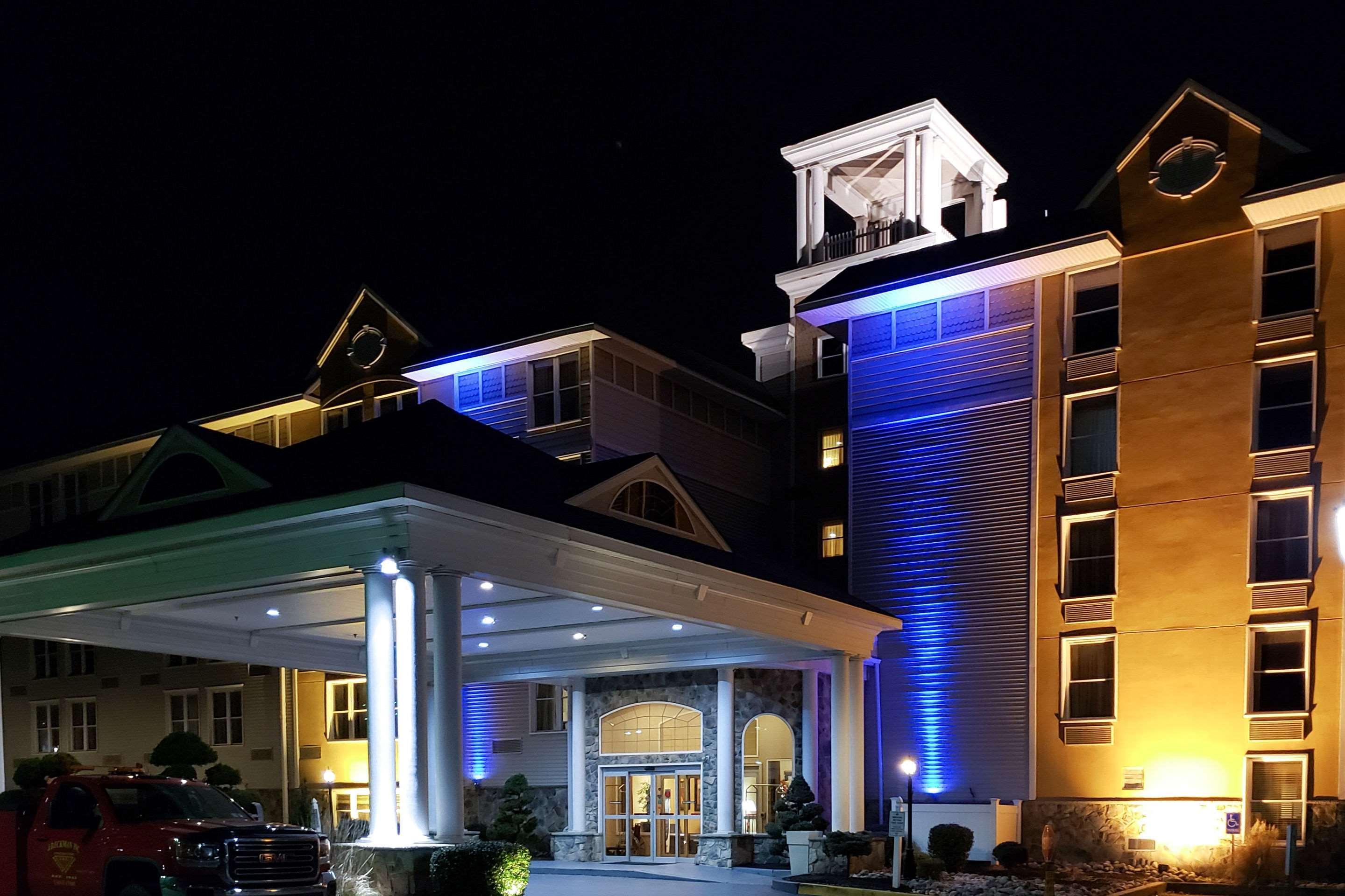 Comfort Inn & Suites Glen Mills - West Chester מראה חיצוני תמונה