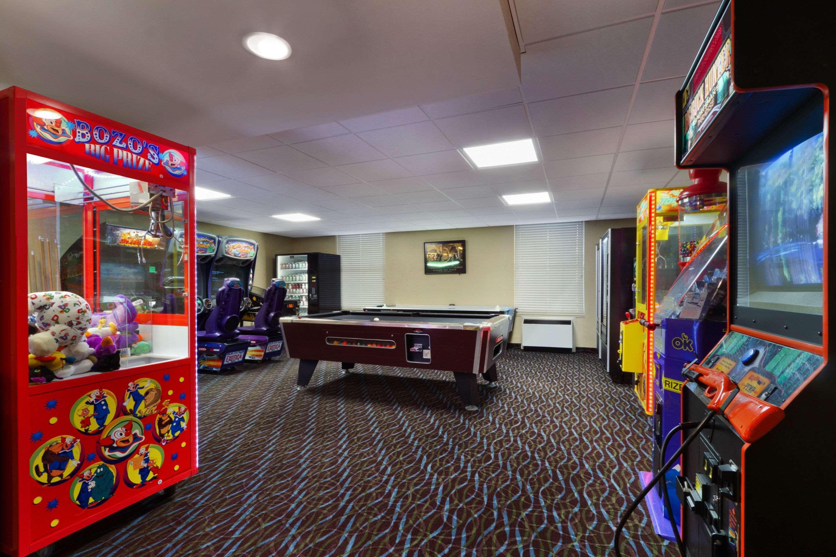 Comfort Inn & Suites Glen Mills - West Chester מראה חיצוני תמונה