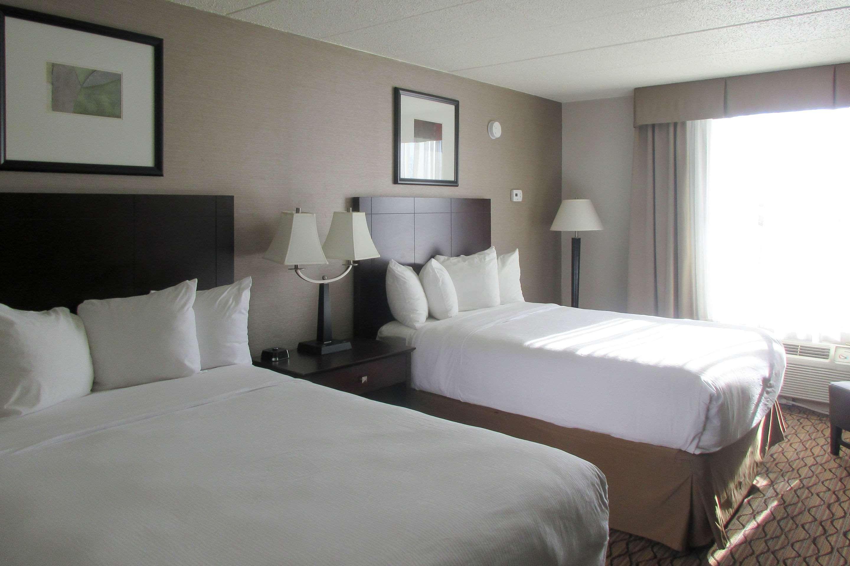 Comfort Inn & Suites Glen Mills - West Chester מראה חיצוני תמונה