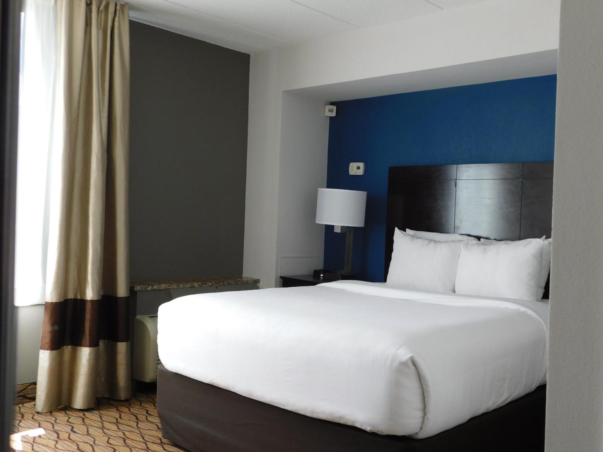 Comfort Inn & Suites Glen Mills - West Chester מראה חיצוני תמונה